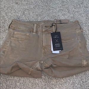 BRAND NEW American Eagle khakis